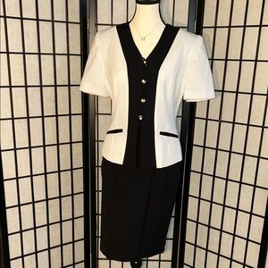Chic Black and White Women's Pencil Skirt Set
